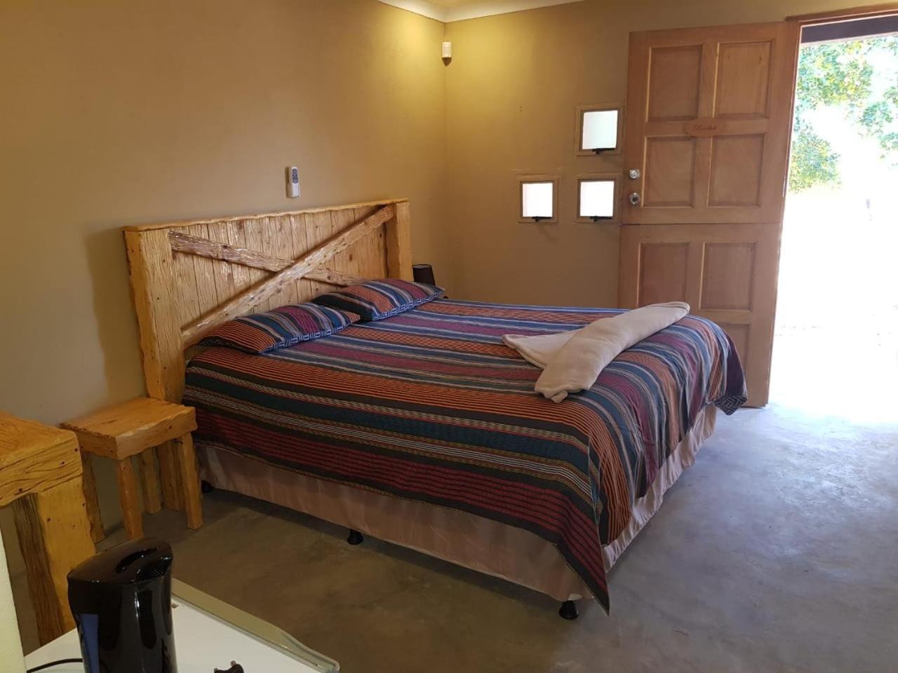 Montanique Lodge Buffelspoort Pokój zdjęcie